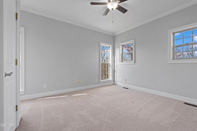 4224 S Boogertown Road, Sevierville, TN 37876