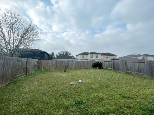 2642 Skyview Ridge Court, Houston, TX 77047