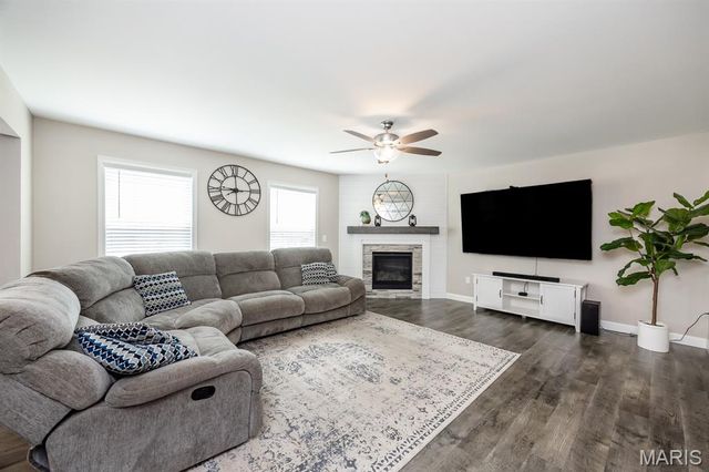 3448 Dakota Drive, Shiloh, IL 62221