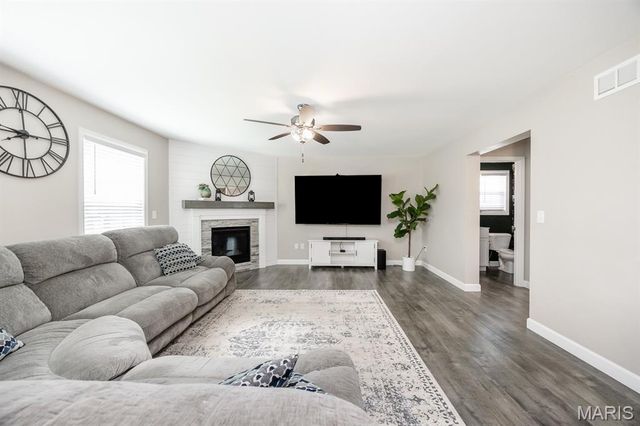 3448 Dakota Drive, Shiloh, IL 62221