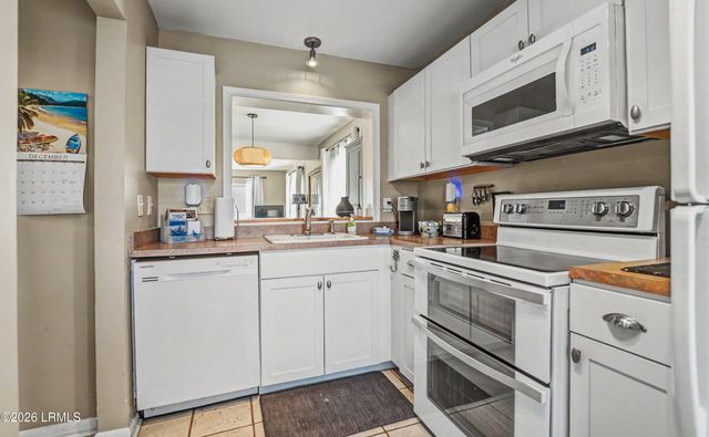 4 Cedar Reef Dr Unit B101, Harbor Island, SC 29920