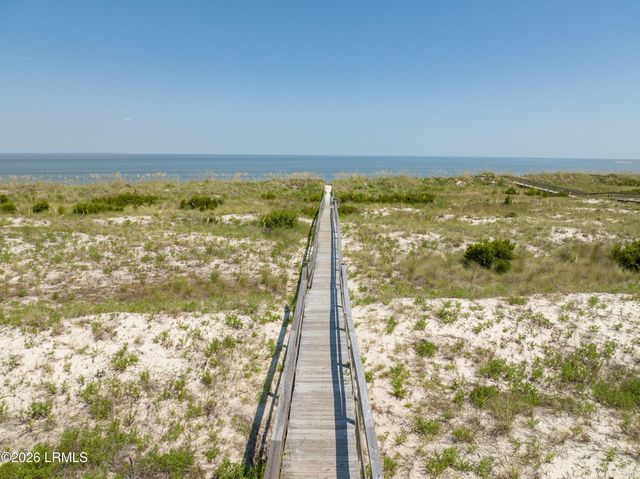 4 Cedar Reef Dr Unit B101, Harbor Island, SC 29920