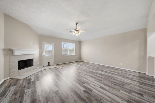 24503 Lakecrest Bend Drive, Katy, TX 77493