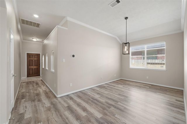 24503 Lakecrest Bend Drive, Katy, TX 77493