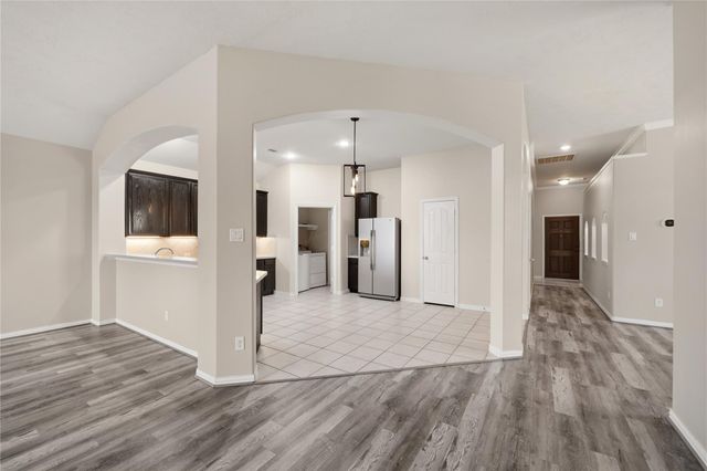 24503 Lakecrest Bend Drive, Katy, TX 77493