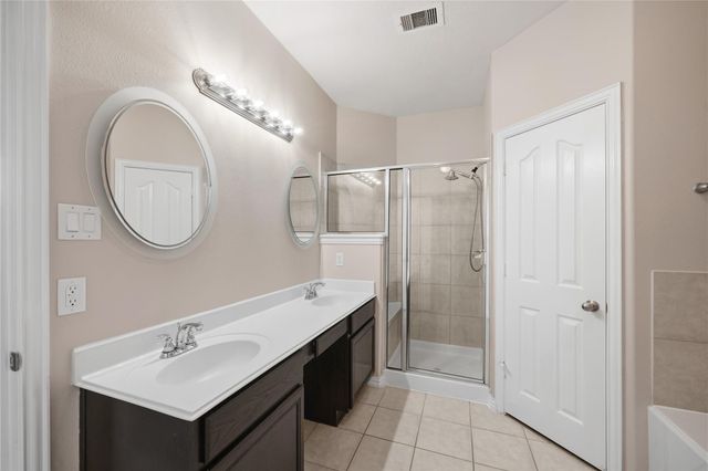 24503 Lakecrest Bend Drive, Katy, TX 77493