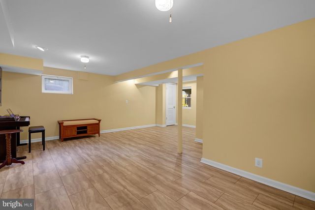 110 E TAYLOR RUN PKWY, Alexandria, VA 22314