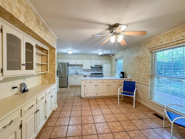 1218 Benson Drive, Norman, OK 73071