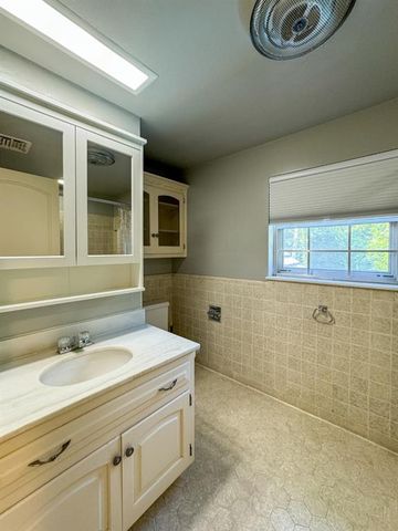 1218 Benson Drive, Norman, OK 73071