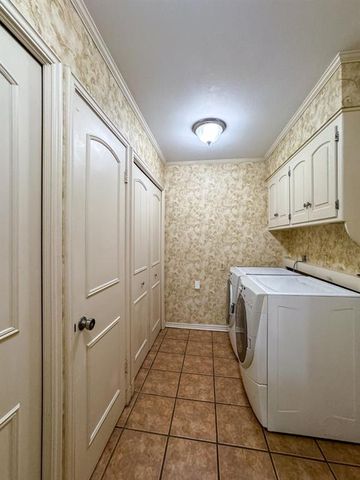 1218 Benson Drive, Norman, OK 73071