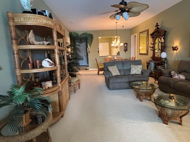 12 Harbour Isle Drive W 204, Fort Pierce, FL 34949