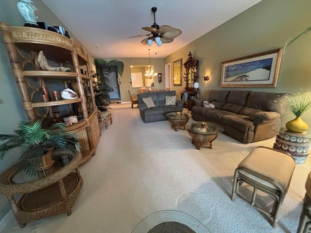 12 Harbour Isle Drive W 204, Fort Pierce, FL 34949