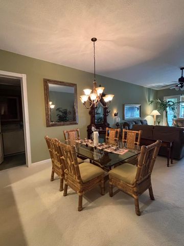 12 Harbour Isle Drive W 204, Fort Pierce, FL 34949