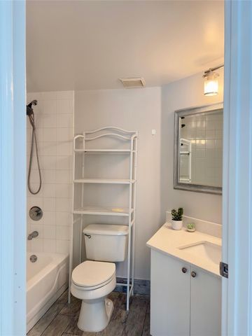 2119 SE 10th Ave 910, Fort Lauderdale, FL 33316