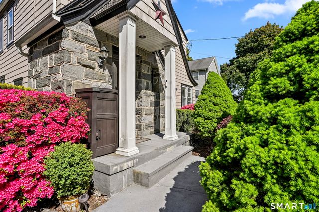 315 Church Hill Road, Trumbull, CT 06611