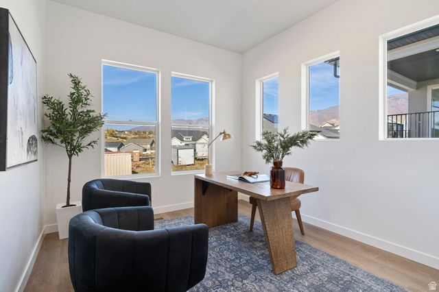 1305 E LARKSPUR WAY, Layton, UT 84040