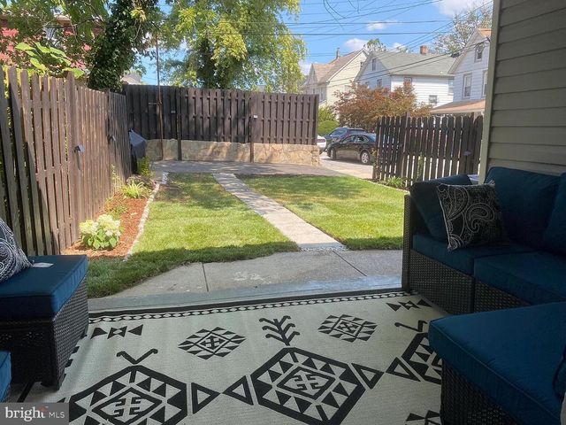 2912 GRINDON AVE, Baltimore, MD 21214