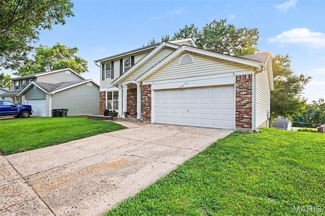 591 Summit Hills Drive, Fenton, MO 63026