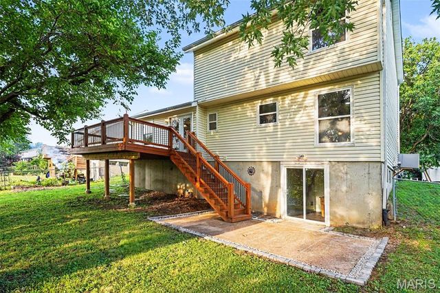 591 Summit Hills Drive, Fenton, MO 63026
