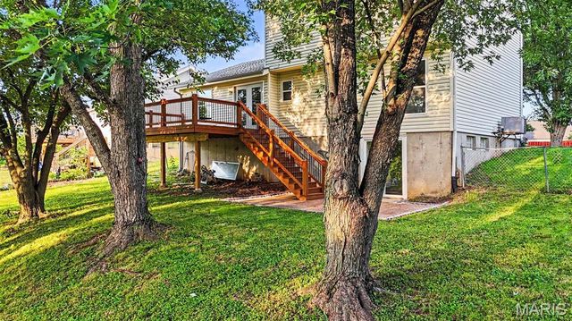 591 Summit Hills Drive, Fenton, MO 63026