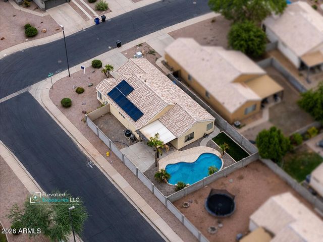 1687 E CHEYENNE Street, Gilbert, AZ 85296