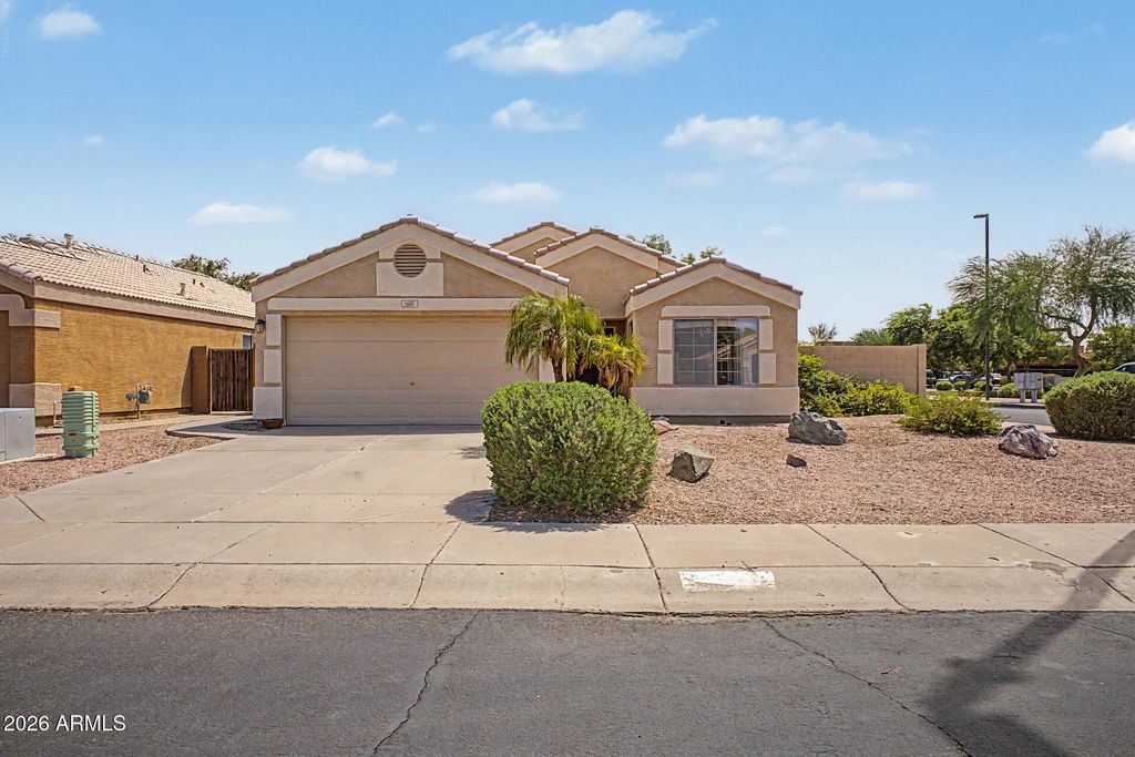 1687 E CHEYENNE Street, Gilbert, AZ 85296 — photo 5