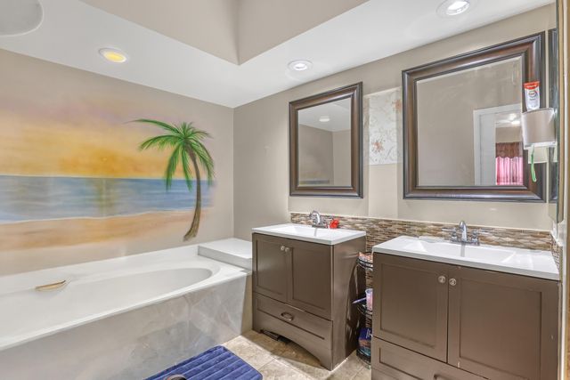 4941 Broadstone Circle, West Palm Beach, FL 33417