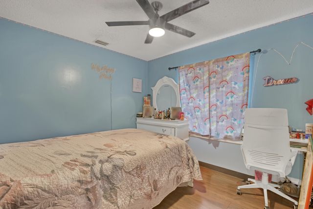 4941 Broadstone Circle, West Palm Beach, FL 33417