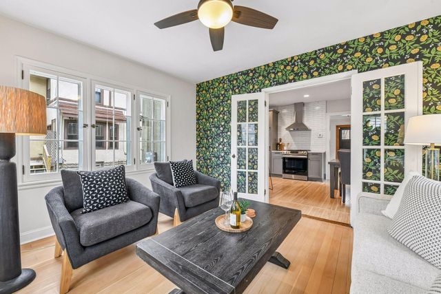 23 W 48th Street, Minneapolis, MN 55419