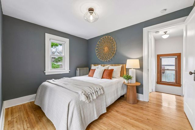 23 W 48th Street, Minneapolis, MN 55419