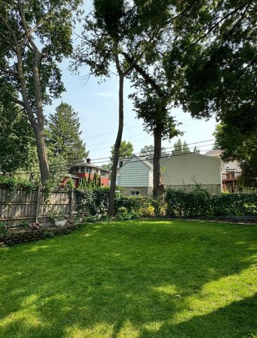 23 W 48th Street, Minneapolis, MN 55419