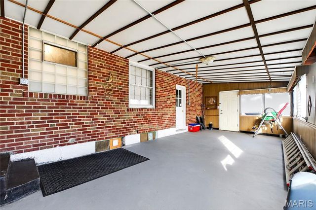 300 Royce Drive, St Louis, MO 63135