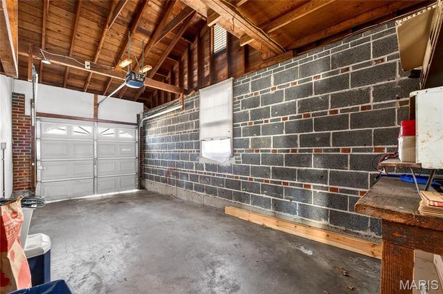 300 Royce Drive, St Louis, MO 63135