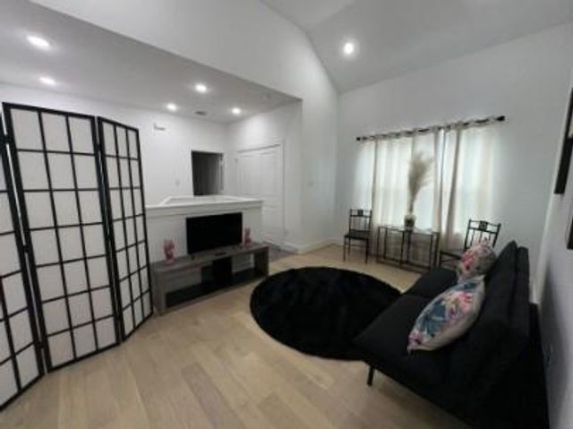 1711 Ruth Street A, Houston, TX 77004
