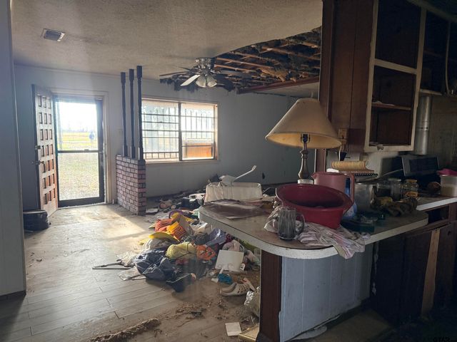 2592 CR 3306, Jacksonville, TX 75766