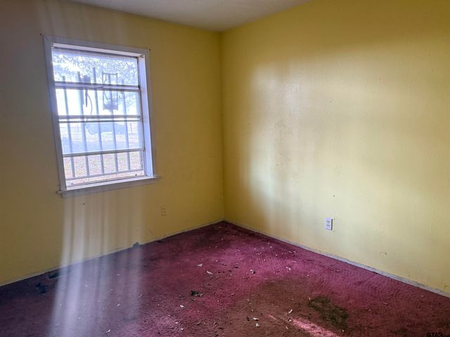 2592 CR 3306, Jacksonville, TX 75766