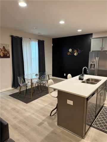 2957 Cottage Lane, Atlanta, GA 30337