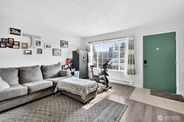 3333 Redwood Avenue #9, Bellingham, WA 98225