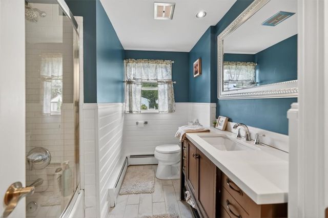 165 Salem Avenue, Cranston, RI 02920