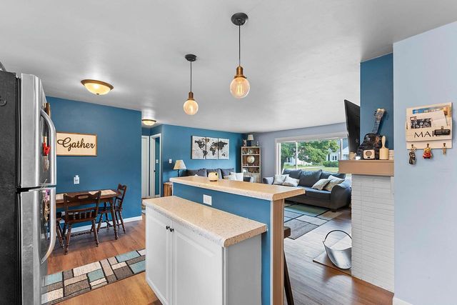1428 HASTINGS STREET, Green Bay, WI 54301
