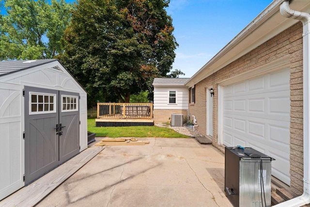 1428 HASTINGS STREET, Green Bay, WI 54301