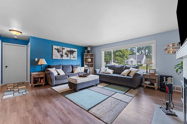 1428 HASTINGS STREET, Green Bay, WI 54301