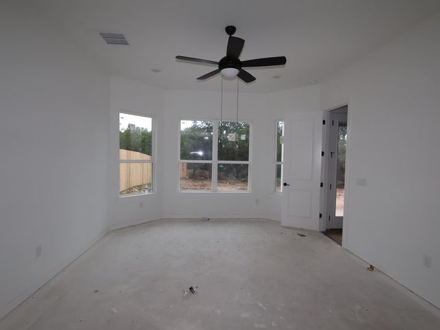 4017 Waxahachie RD, Leander, TX 78641