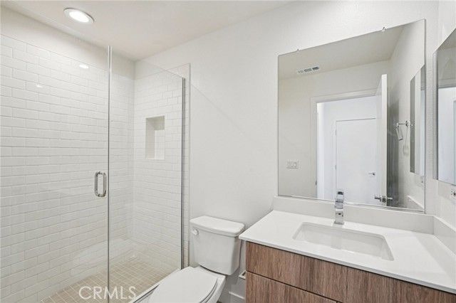 145 N First Avenue, Upland, CA 91786