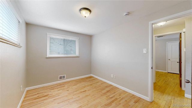 1672 S Benton Street, Lakewood, CO 80232