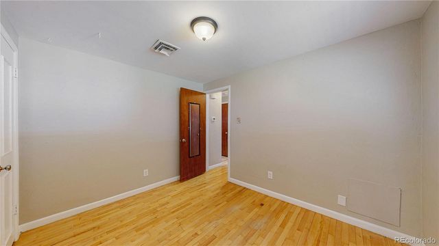 1672 S Benton Street, Lakewood, CO 80232