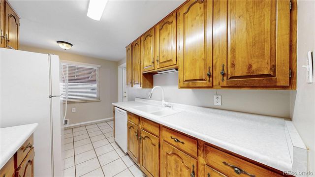 1672 S Benton Street, Lakewood, CO 80232