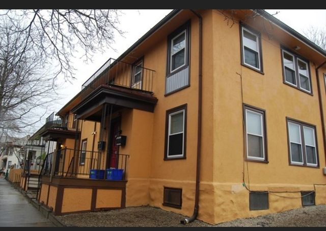 59 Dow Street 1, Salem, MA 01970