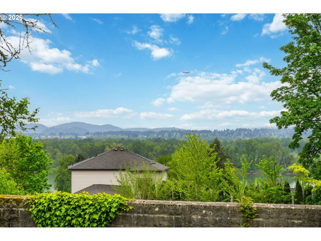 4106 Se 170TH Ct, Vancouver, WA 98683