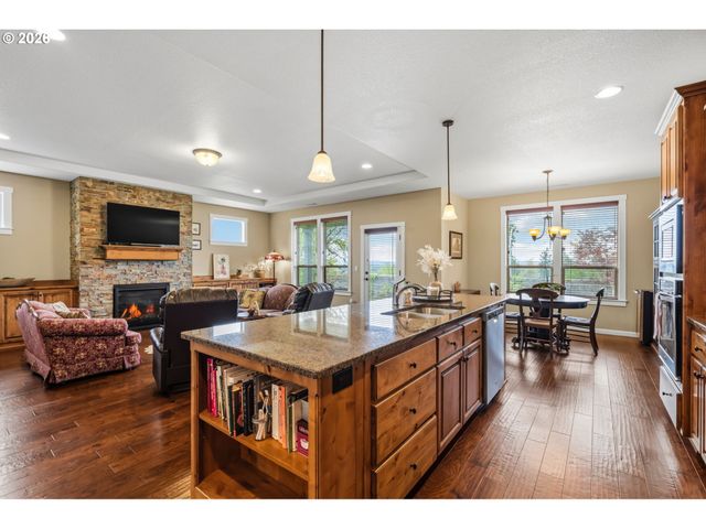 4106 Se 170TH Ct, Vancouver, WA 98683